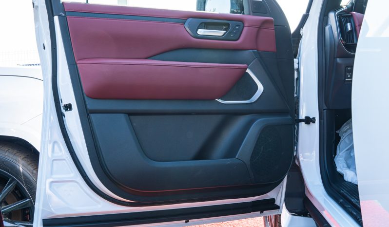 
2026 Nissan Patrol LE Platinum 3.5L AT Petrol (White-Red) full									