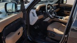 
										2025 Land Rover Defender P-300 XDynamics full									