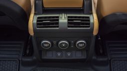 
										2025 Land Rover Defender P-300 XDynamics (Gray) full									