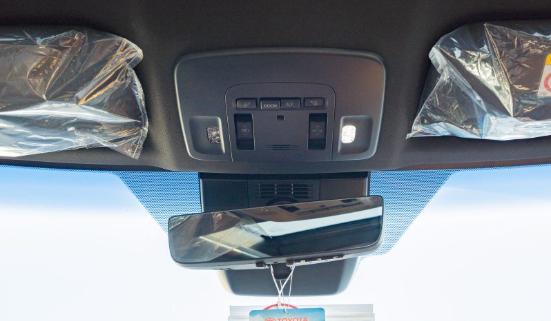 
2025 Toyota Camry Lumiere 2.5L HEV Full option (White) full									