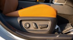 
2025 Toyota Camry Lumiere 2.5L HEV Full option (White) full									