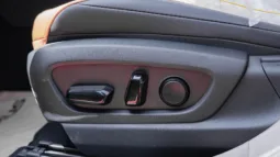 
2025 Lexus ES300h 2.5L AT Hybrid (Black) full									