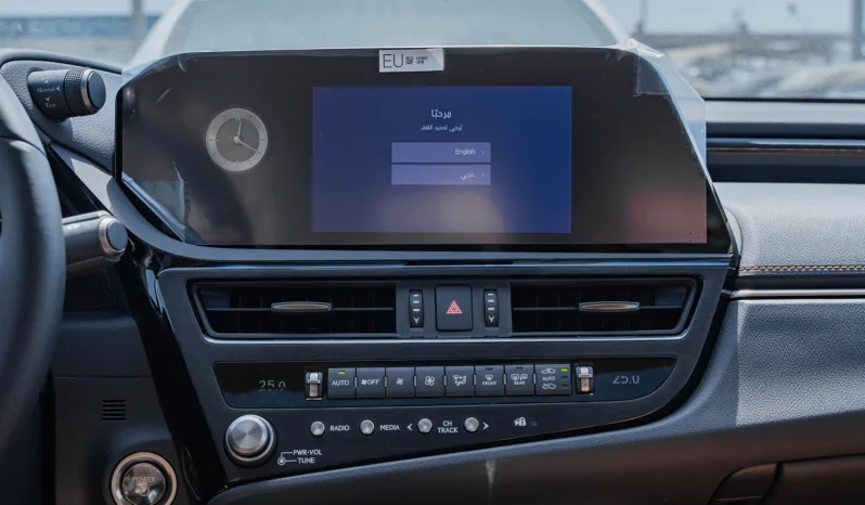 
2025 Lexus ES300h 2.5L AT Hybrid (Black) full									