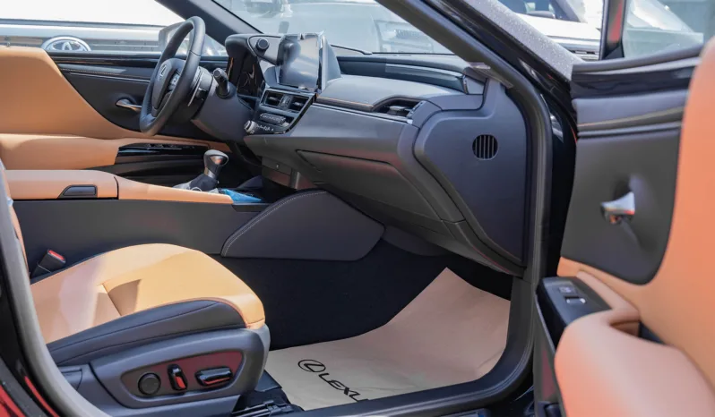 
2025 Lexus ES300h 2.5L AT Hybrid (Black) full									