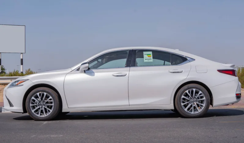 
								2025 Lexus ES300h 2.5L AT Hybrid (White) full									