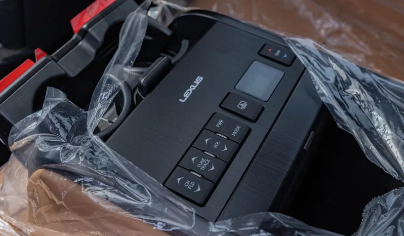 
2025 Lexus ES350 3.5L AT Petrol full									