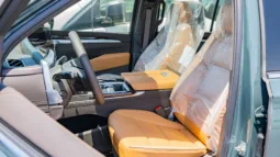 
2026 Cadillac Escalade Premium Luxury 6.2L V8 AT Petrol full									