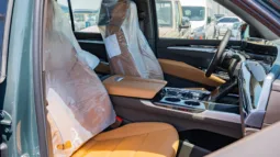 
2026 Cadillac Escalade Premium Luxury 6.2L V8 AT Petrol full									
