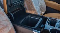 
2026 Cadillac Escalade Premium Luxury 6.2L V8 AT Petrol full									