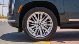 
2026 Cadillac Escalade Premium Luxury 6.2L V8 AT Petrol full									