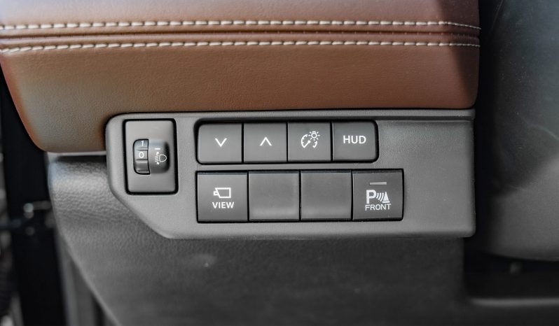 
2025 Toyota Urban Cruiser GLX 1.5L AT Petrol (Black) full									