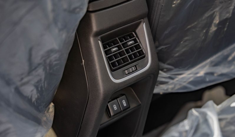 
2025 Toyota Urban Cruiser GLX 1.5L AT Petrol (Black) full									