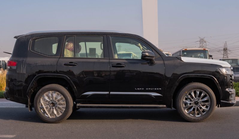 
2026 Toyota Land Cruiser 300 GXR 3.5L AT Petrol (Black) full									