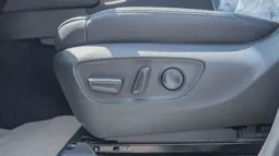 
2026 Toyota Land Cruiser 300 GXR 3.3L AT Diesel full									