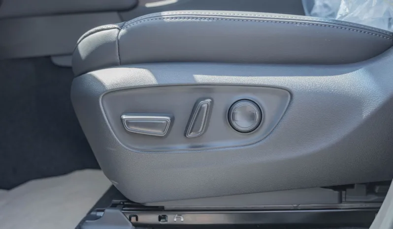 
2026 Toyota Land Cruiser 300 GXR 3.3L AT Diesel full									