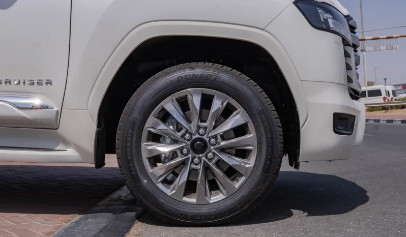 
2026 Toyota Land Cruiser 300 GXR 3.3L AT Diesel full									