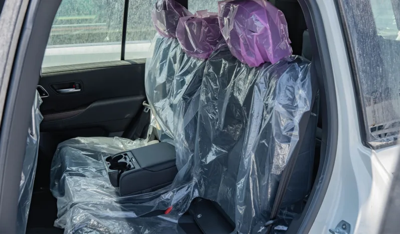 
2026 Toyota Land Cruiser 300 GXR 3.3L AT Diesel full									