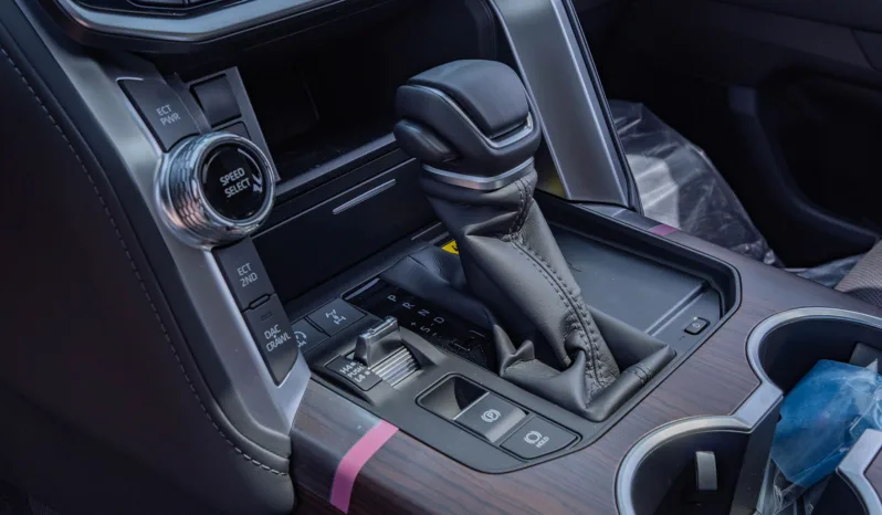 
2026 Toyota Land Cruiser 300 GXR 4.0L AT Petrol AWD (All Black) full									