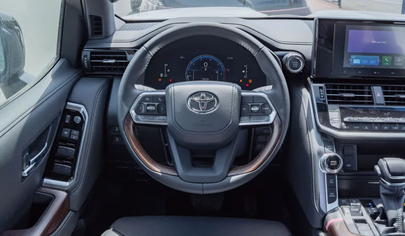 
2026 Toyota Land Cruiser 300 GXR 4.0L AT Petrol AWD (All Black) full									