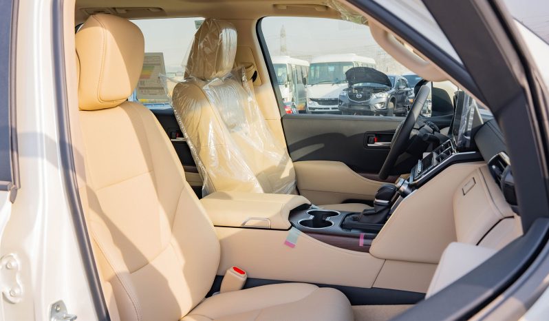 
2026 Toyota Land Cruiser 300 GXR 3.5L AT Petrol (White) full									