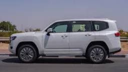 
										2026 Toyota Land Cruiser 300 GXR 4.0L AT Petrol (White-Beige) full									