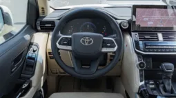 
										2026 Toyota Land Cruiser 300 GXR 4.0L AT Petrol (White-Beige) full									