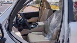 
										2026 Toyota Land Cruiser 300 GXR 4.0L AT Petrol (White-Beige) full									