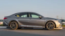 
2026 Toyota Camry LE 2.5L AT Hybrid (Gray) full									