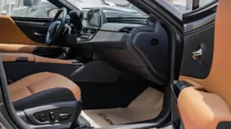 
										2025 Lexus ES300h 2.5L AT Hybrid (Grey) full									