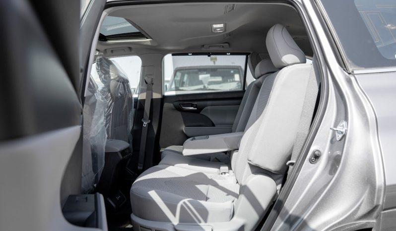 
2026 Toyota Highlander GLE 2.5L AT Hybrid (Gray) full									