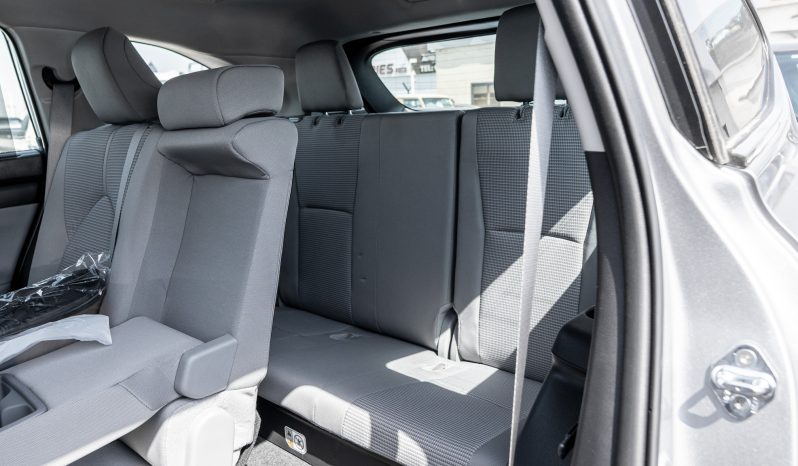 
								2026 Toyota Highlander GLE 2.5L AT Hybrid (Silver) full									