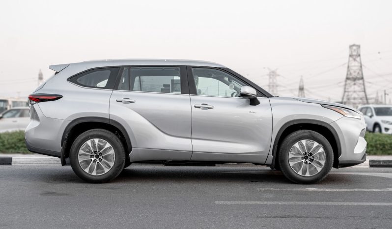 
								2026 Toyota Highlander GLE 2.5L AT Hybrid (Silver) full									