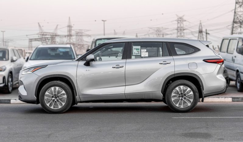 
								2026 Toyota Highlander GLE 2.5L AT Hybrid (Silver) full									