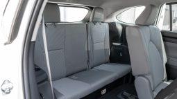 
2026 Toyota Highlander GLE 2.5 AT Hybrid (White) full									