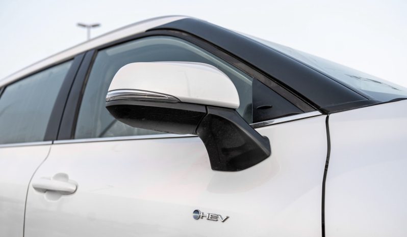 
2026 Toyota Highlander GLE 2.5 AT Hybrid (White) full									