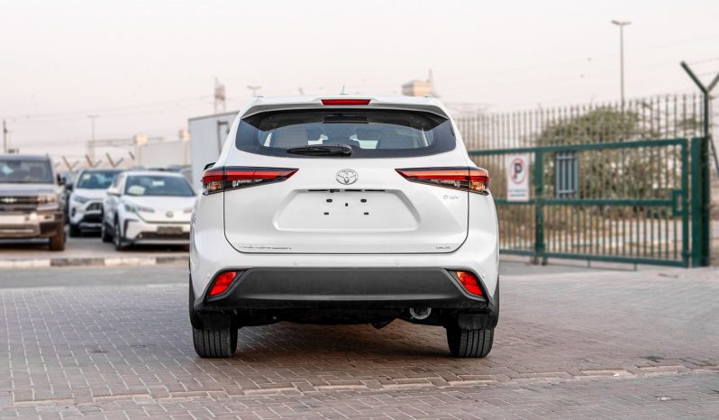 
2026 Toyota Highlander GLE 2.5 AT Hybrid (White) full									