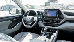 
2026 Toyota Highlander GLE 2.5 AT Hybrid (White) full									