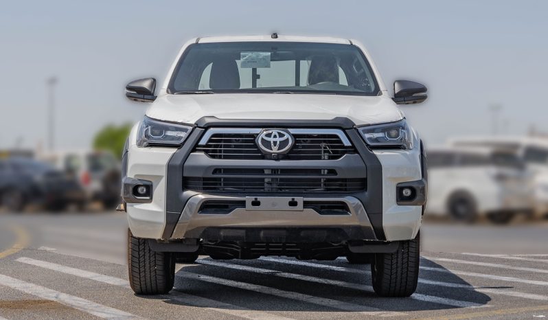 
2025 Toyota Hilux Adventure 4.0L AT Petrol (White) full									