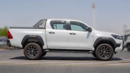 
										2026 Toyota Hilux Adventure 4.0L Petrol AT full									