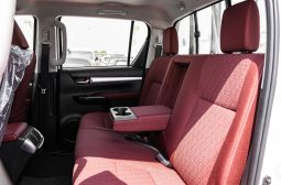 
2025 Toyota Hilux SGLX 2.4L AT Diesel (White) full									