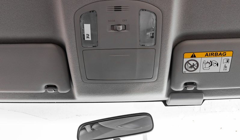 
2025 Toyota Hilux SGLX 2.4L AT Diesel (White) full									