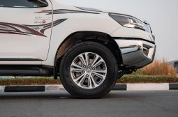 
2025 Toyota Hilux SGLX 2.4L AT Diesel (White) full									