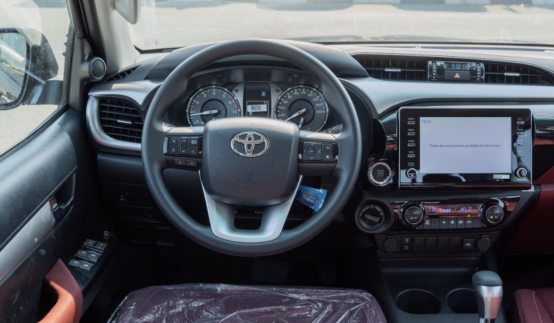 
2025 Toyota Hilux TRD SR5 4.0L Petrol AT (Black) full									