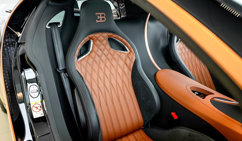 
2025 Bugatti Chiron full									
