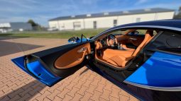 
2018 Bugatti Chiron full									
