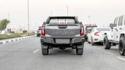 
										2027 Toyota Hilux Premium 4.0L AT Petrol (Gray-Red) full									