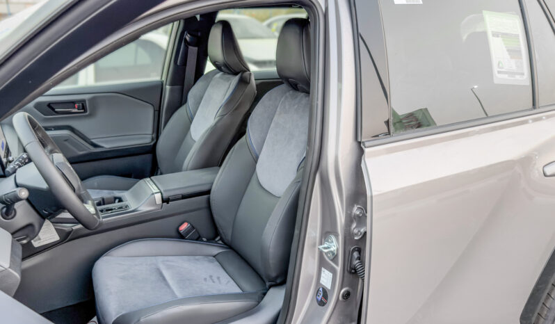 
								2026 Toyota Rav4 XSE 2.5L AT Hybrid (Bronze-Black) full									