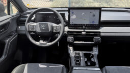 
										2026 Toyota Rav4 XSE 2.5L AT Hybrid (Blue-Black) full									