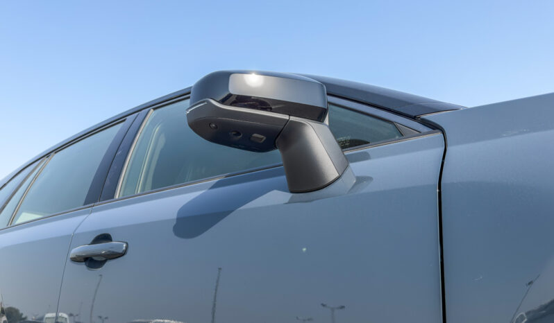 
								2026 Toyota Rav4 XSE 2.5L AT Hybrid (Blue-Black) full									