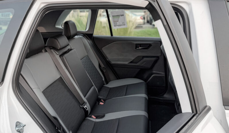 
								2026 Toyota Rav4 Adventure 2.5L AT Hybrid (White-Black) full									